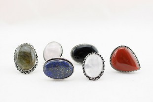 Anillo Oval Mineral Grande...