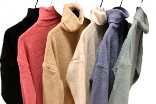 Jersey Cuello Vuelto Suave...