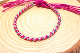 Pulsera Hilo Gruesa Anudada...