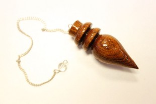 Péndulo Madera Egipcio 6cm