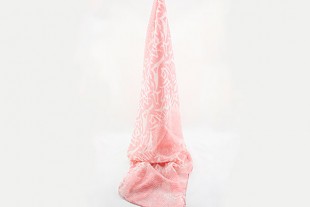 Fular Chifón Estampado Rosa 170 x 50 cm