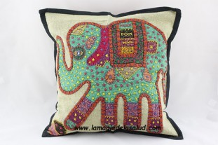 Funda Cojín Elefante Patchwork Bordado Negro 40x40 cm
