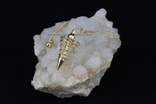 Péndulo Espiral Metálico Pequeño Dorado 45mm