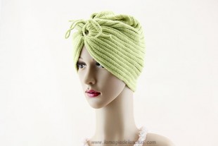 Turbante Oncológico Tricot Verde Anudado Frente