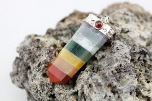 Colgante Punta 7 Chakras...